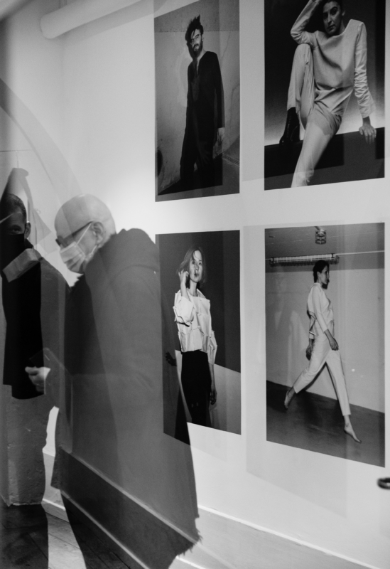 Impressionen der stillen Vernissage vom 3. Dezember. 
Foto: Daniel Sutter, Zürich